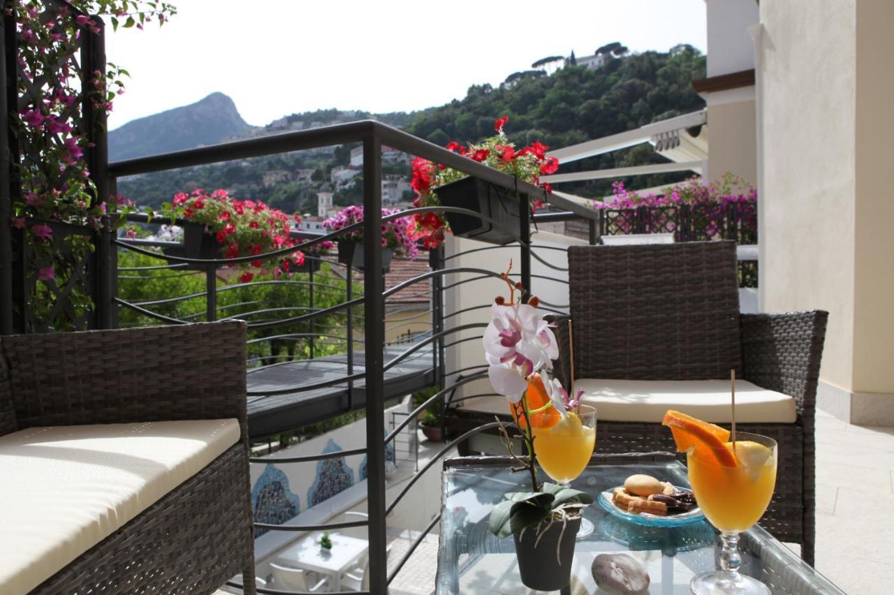 Aretusa Resort Amalfi Coast Vietri Eksteriør bilde