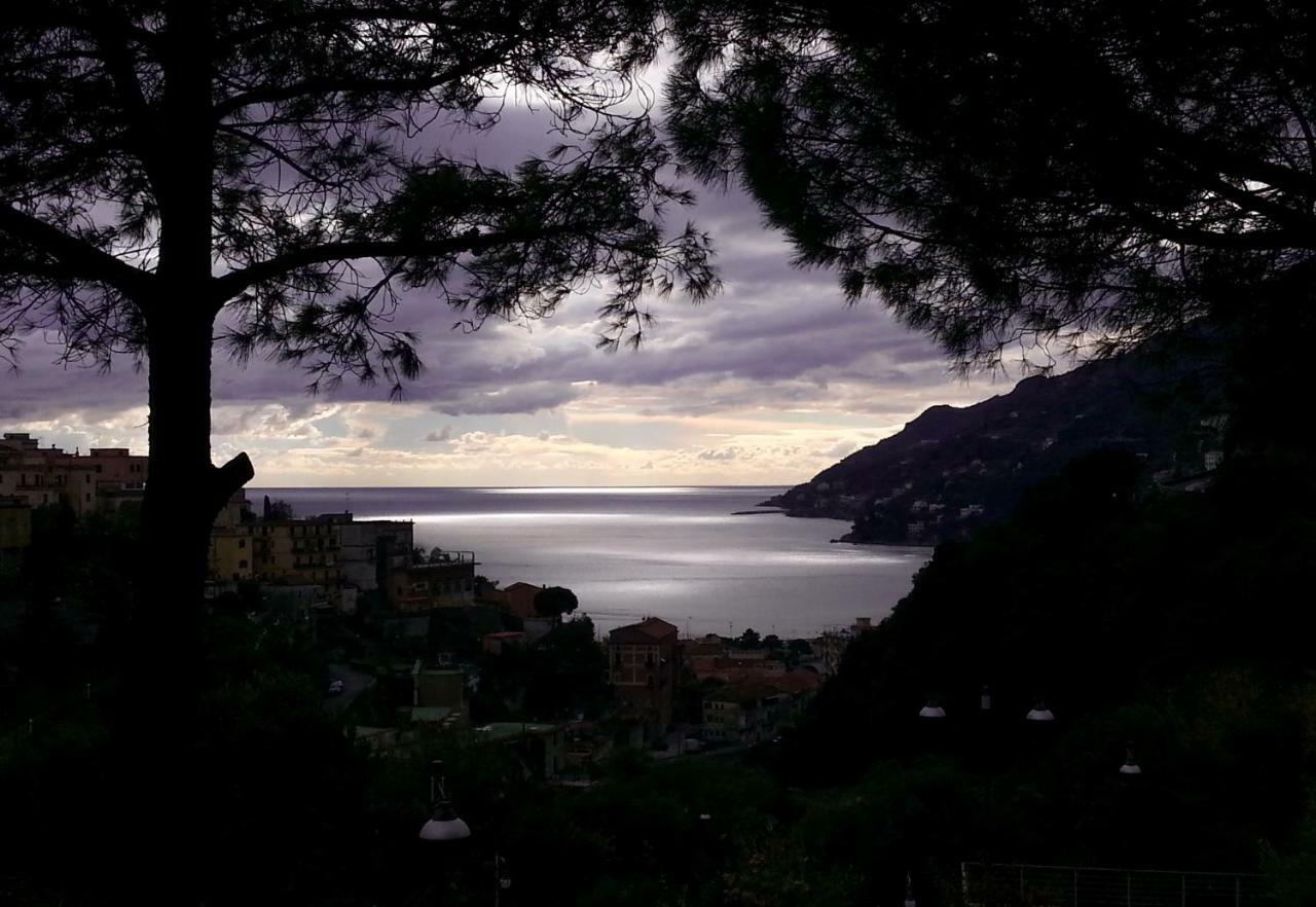 Aretusa Resort Amalfi Coast Vietri Eksteriør bilde
